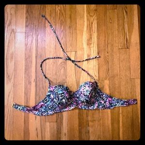 Victoria’s Secret Underwire Bathing Suit Top